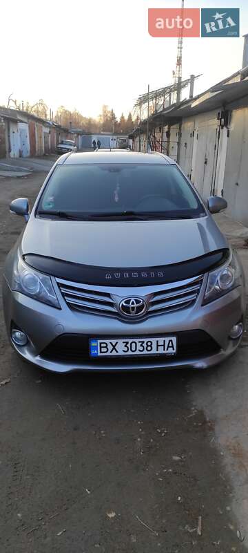 Универсал Toyota Avensis 2012 в Хмельницком Универсал Toyota Avensis 2012 в Хмельницком