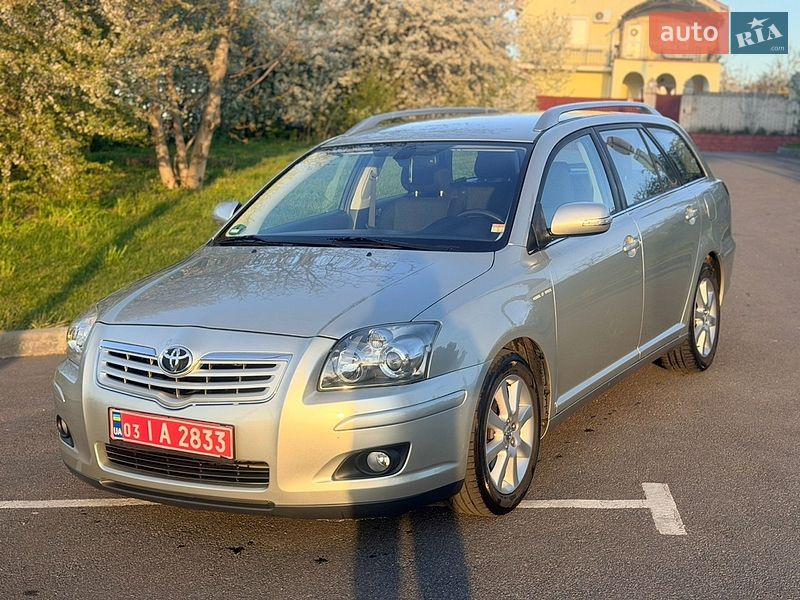 Универсал Toyota Avensis 2006 в Виннице