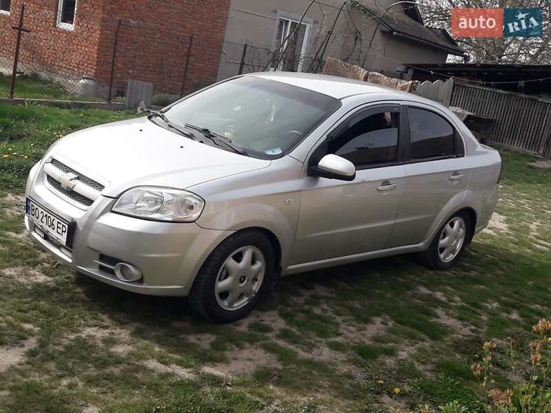 Седан Chevrolet Aveo 2008 в Борщеве