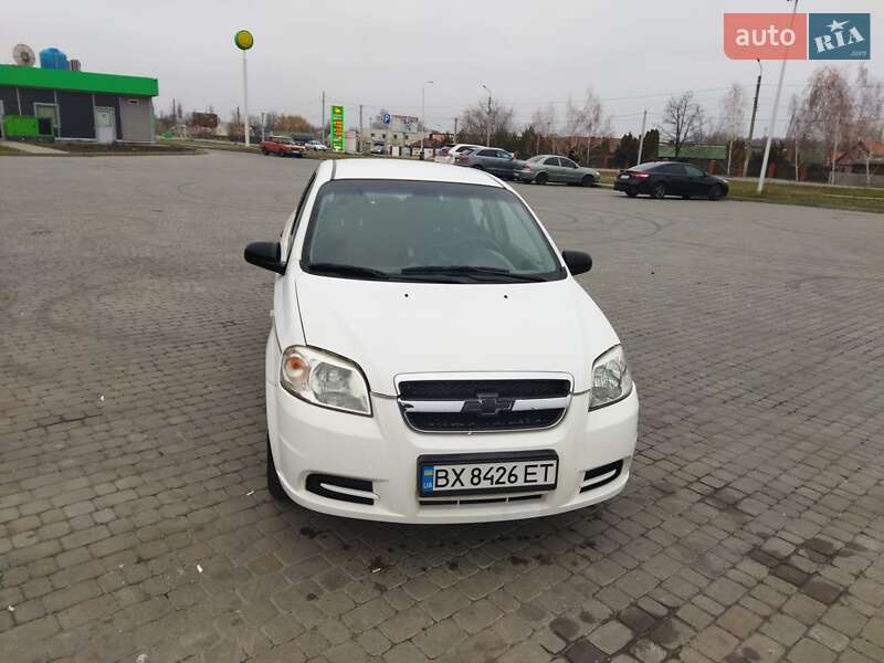 Седан Chevrolet Aveo 2009 в Новомосковске Седан Chevrolet Aveo 2009 в Новомосковске