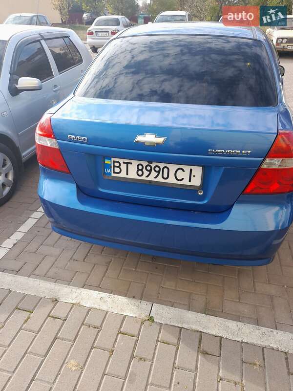 Седан Chevrolet Aveo 2008 в Полтаве