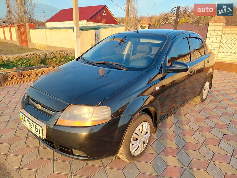 Седан Chevrolet Aveo 2006 в Николаеве