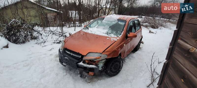 Хэтчбек Chevrolet Aveo 2006 в Харькове