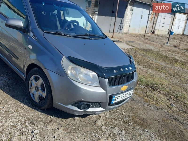 Хэтчбек Chevrolet Aveo 2010 в Запорожье