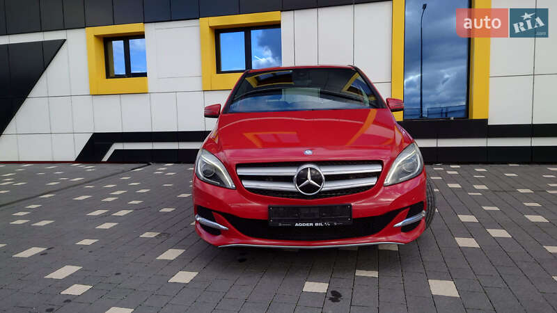 Хэтчбек Mercedes-Benz B-Class 2016 в Тернополе