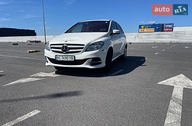 Хэтчбек Mercedes-Benz B-Class 2015 в Солонке