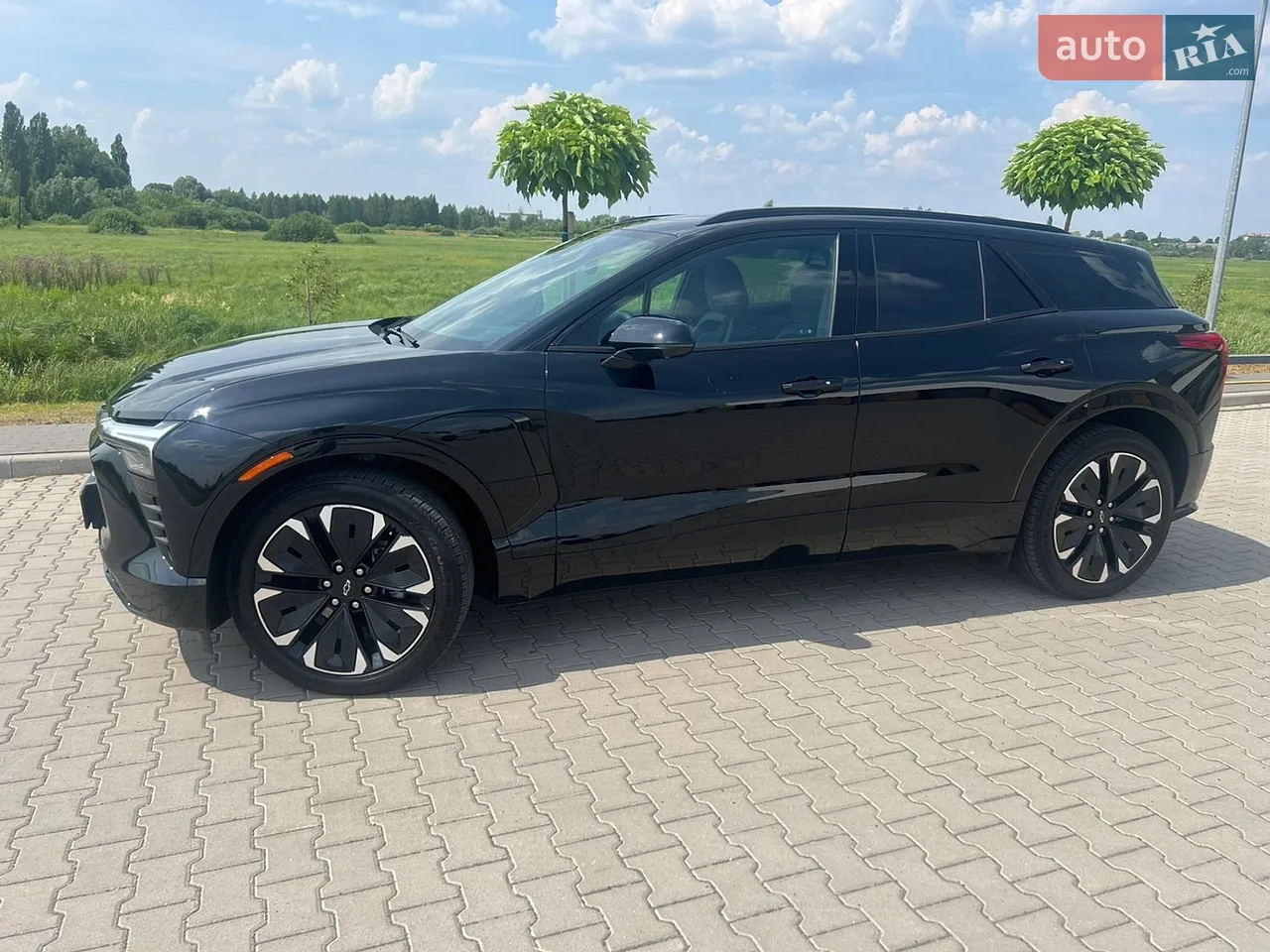 Chevrolet Blazer Ev 2024 photo 3