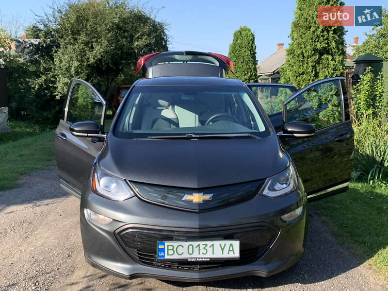 Хэтчбек Chevrolet Bolt EV 2016 в Львове