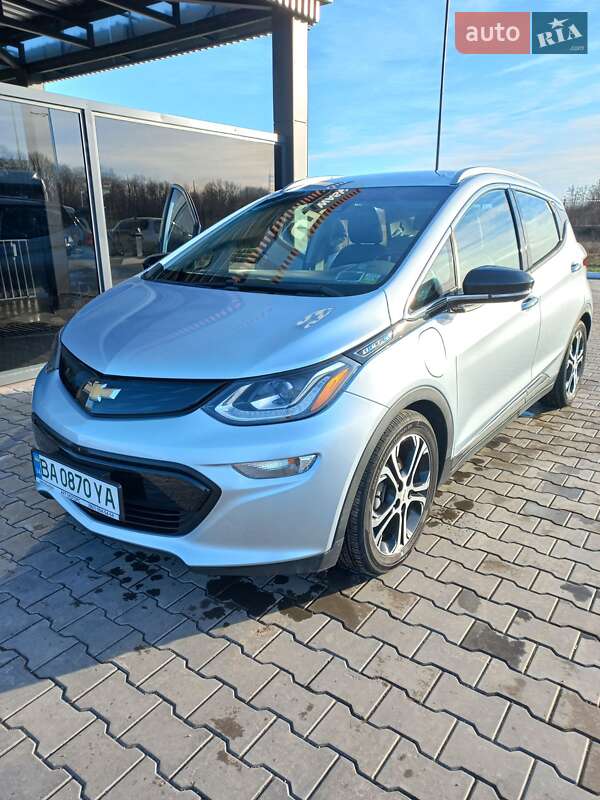 Хэтчбек Chevrolet Bolt EV 2017 в Киеве