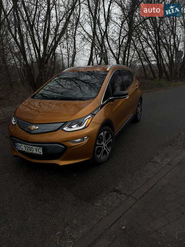 Хэтчбек Chevrolet Bolt EV 2017 в Киеве