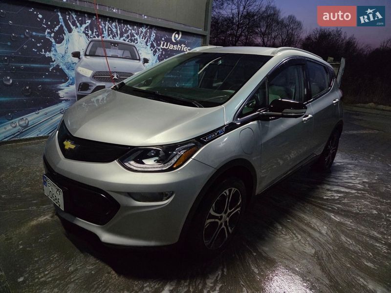 Хэтчбек Chevrolet Bolt EV 2017 в Львове