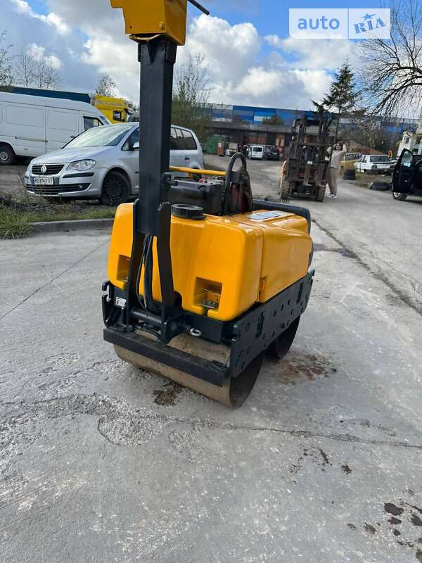 Дорожный каток Bomag BW 2012 в Львове Дорожный каток Bomag BW 2012 в Львове