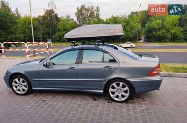 Седан Mercedes-Benz C-Class 2005 в Хмельницькому