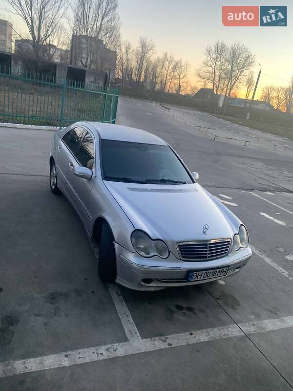 Седан Mercedes-Benz C-Class 2003 в Одесі