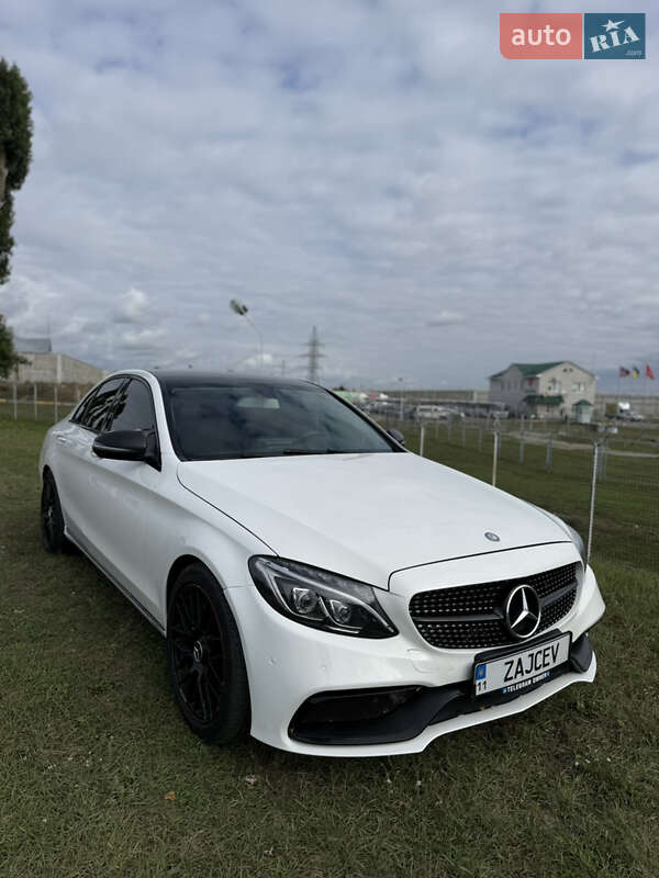 Седан Mercedes-Benz C-Class 2016 в Киеве