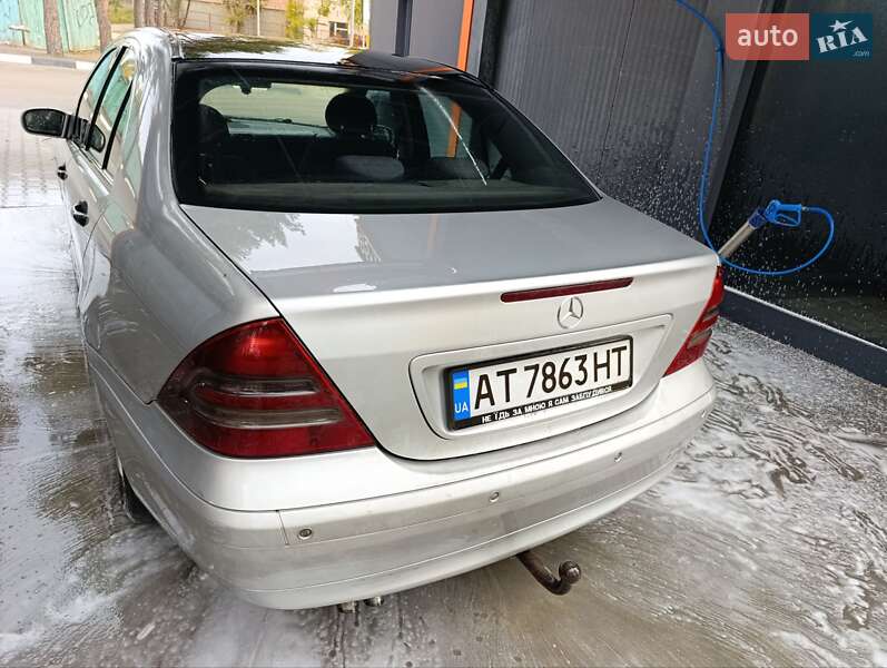 Седан Mercedes-Benz C-Class 2001 в Житомире