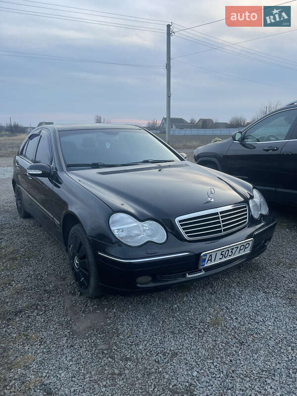 Седан Mercedes-Benz C-Class 2000 в Белой Церкви Седан Mercedes-Benz C-Class 2000 в Белой Церкви