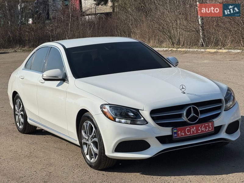 Седан Mercedes-Benz C-Class 2015 в Львове