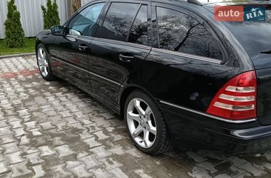 Универсал Mercedes-Benz C-Class 2005 в Костополе