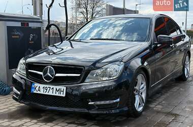 Седан Mercedes-Benz C-Class 2012 в Сумах