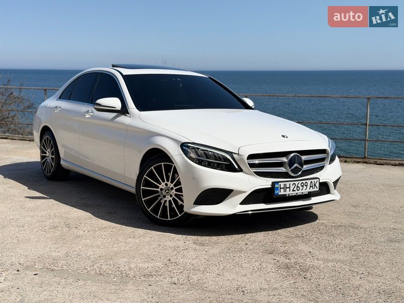Седан Mercedes-Benz C-Class 2018 в Одессе Седан Mercedes-Benz C-Class 2018 в Одессе