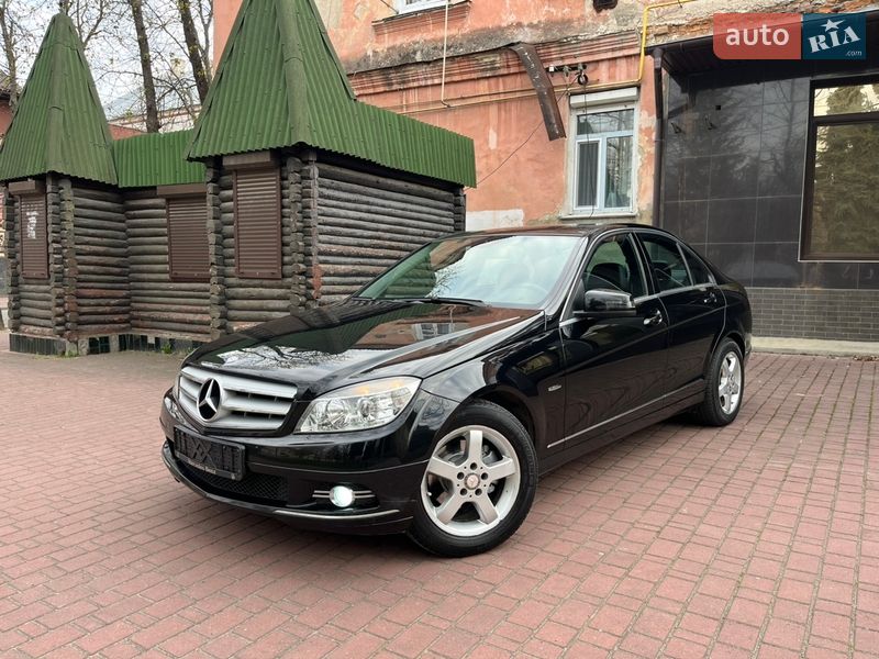 Седан Mercedes-Benz C-Class 2008 в Могилев-Подольске