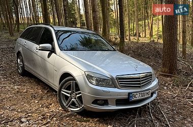 Универсал Mercedes-Benz C-Class 2010 в Шептицькому