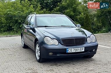 Універсал Mercedes-Benz C-Class 2002 в Чернівцях