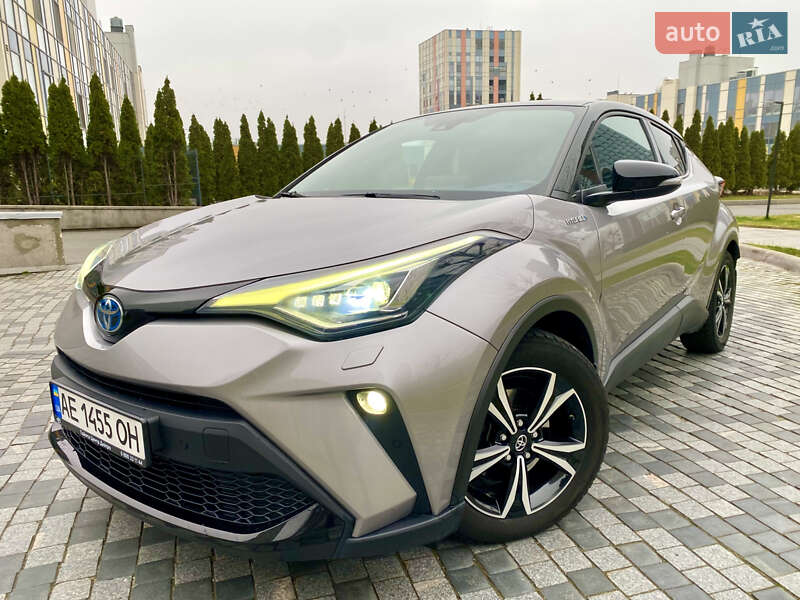 Внедорожник / Кроссовер Toyota C-HR 2020 в Днепре