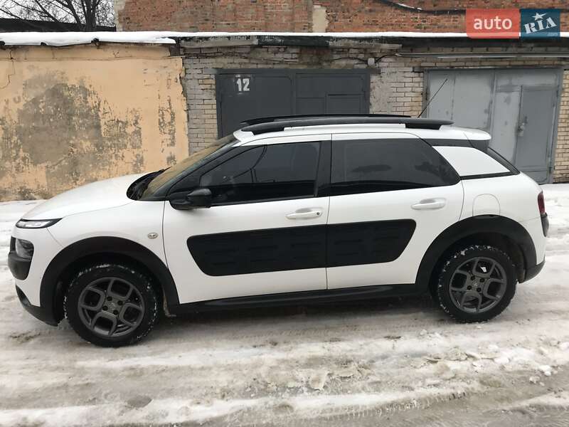 Внедорожник / Кроссовер Citroen C4 Cactus 2015 в Харькове Внедорожник / Кроссовер Citroen C4 Cactus 2015 в Харькове