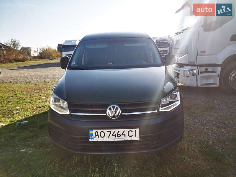 Минивэн Volkswagen Caddy 2016 в Иршаве Минивэн Volkswagen Caddy 2016 в Иршаве