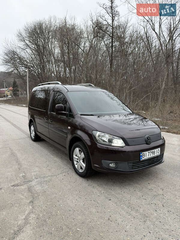 Минивэн Volkswagen Caddy 2011 в Полтаве