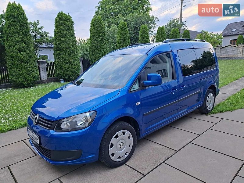 Минивэн Volkswagen Caddy 2013 в Черновцах