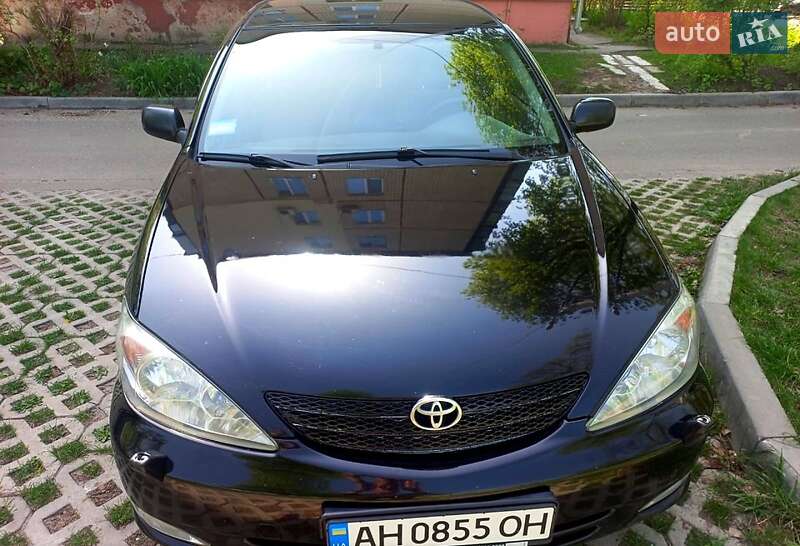 Седан Toyota Camry 2003 в Городище