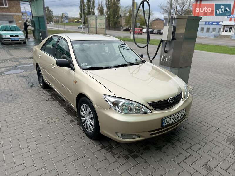 Седан Toyota Camry 2004 в Николаеве Седан Toyota Camry 2004 в Николаеве