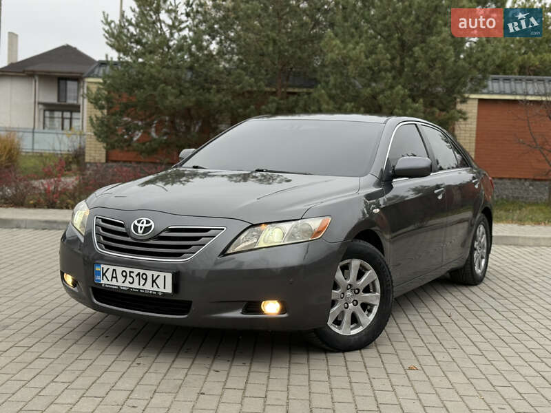 Седан Toyota Camry 2007 в Бердичеві