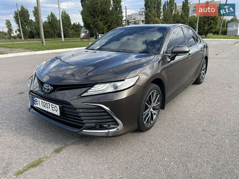 Седан Toyota Camry 2021 в Кременчуці