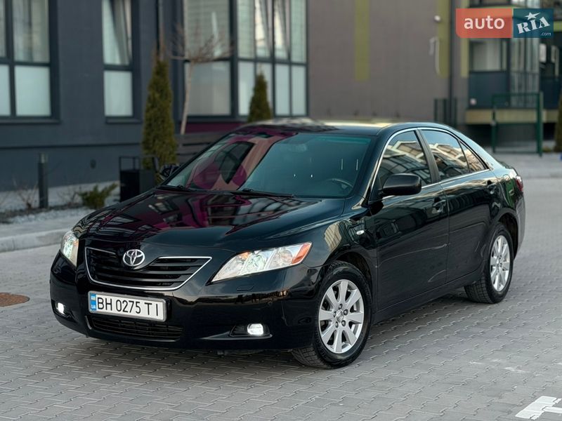 Седан Toyota Camry 2008 в Ровно Седан Toyota Camry 2008 в Ровно