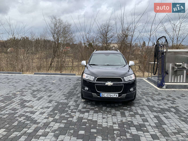 Внедорожник / Кроссовер Chevrolet Captiva 2012 в Львове