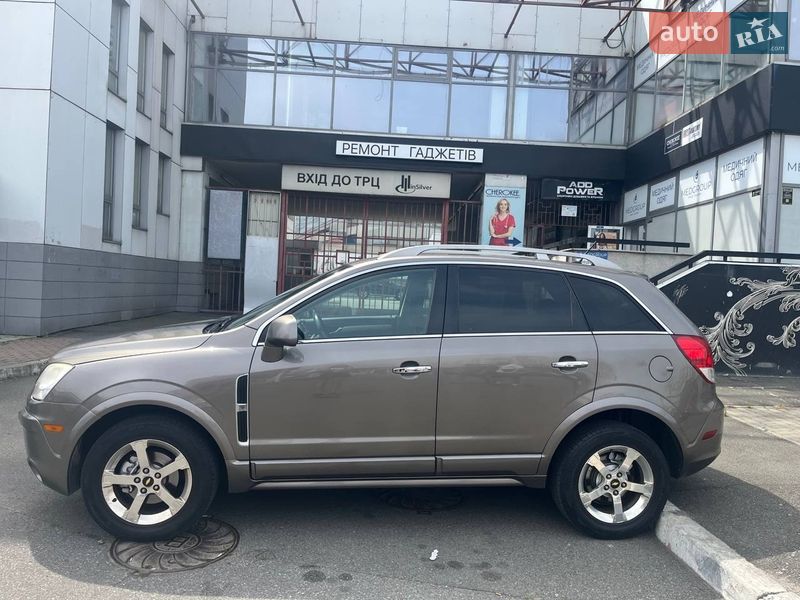 Внедорожник / Кроссовер Chevrolet Captiva 2012 в Киеве