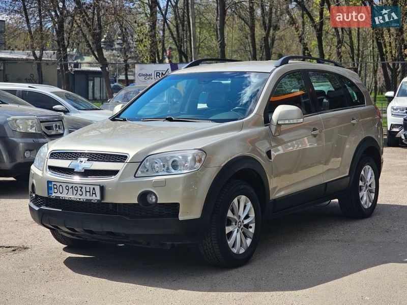 Позашляховик / Кросовер Chevrolet Captiva 2007 в Львові