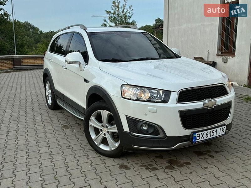 Внедорожник / Кроссовер Chevrolet Captiva 2014 в Хмельницком