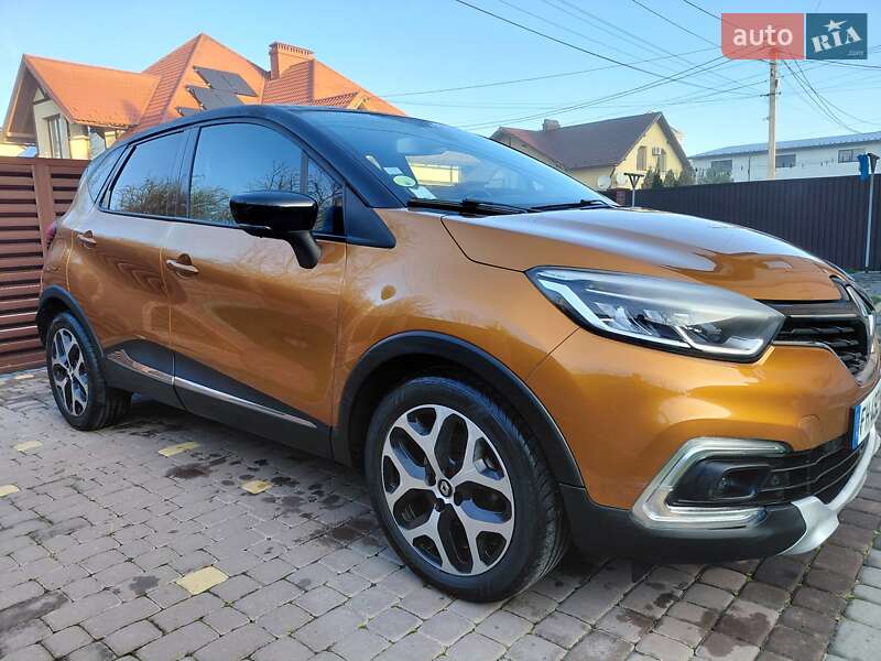 Внедорожник / Кроссовер Renault Captur 2019 в Ивано-Франковске