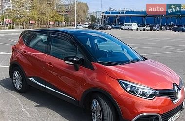 Внедорожник / Кроссовер Renault Captur 2016 в Киеве