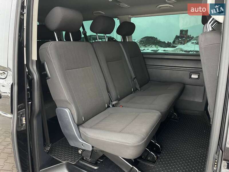 Минивэн Volkswagen Caravelle 2018 в Ровно Минивэн Volkswagen Caravelle 2018 в Ровно