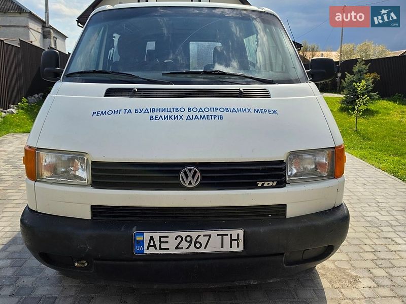 Минивэн Volkswagen Caravelle 2002 в Днепре