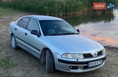 Лифтбек Mitsubishi Carisma 2001 в Ивановке
