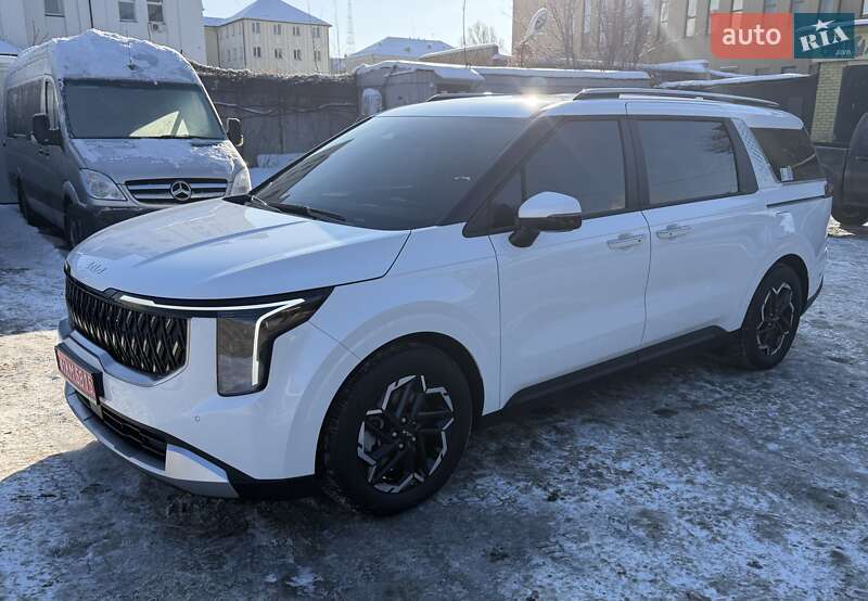 Минивэн Kia Carnival 2024 в Киеве