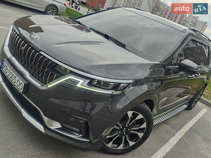 Мінівен Kia Carnival 2021 в Вінниці