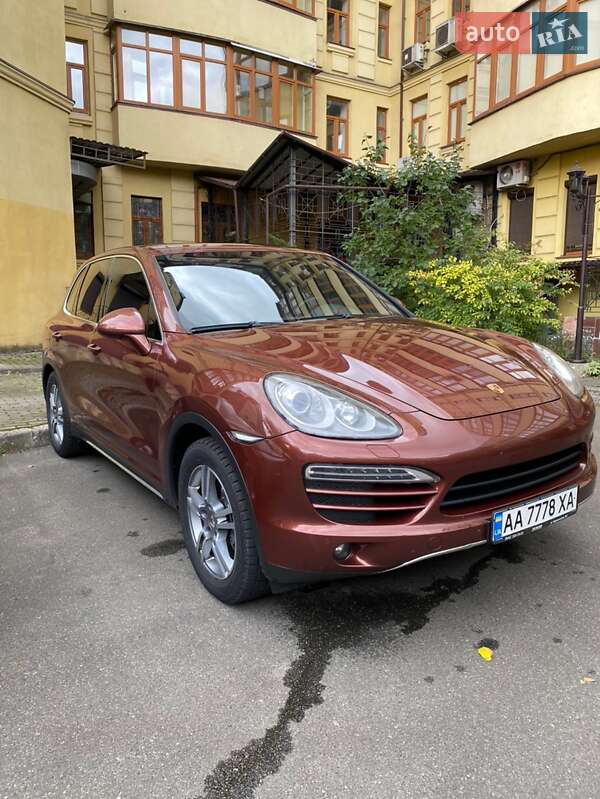 Внедорожник / Кроссовер Porsche Cayenne 2012 в Киеве Внедорожник / Кроссовер Porsche Cayenne 2012 в Киеве